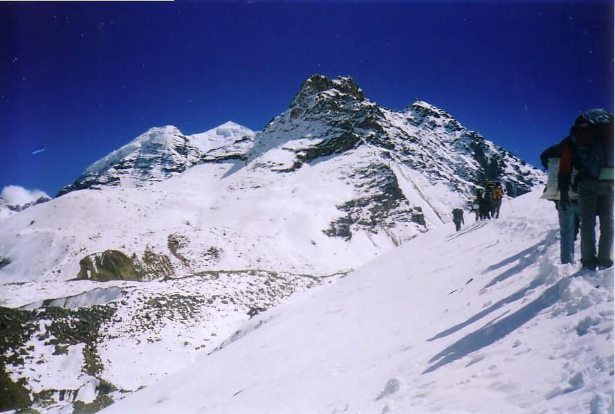 kalindi khal trek cost