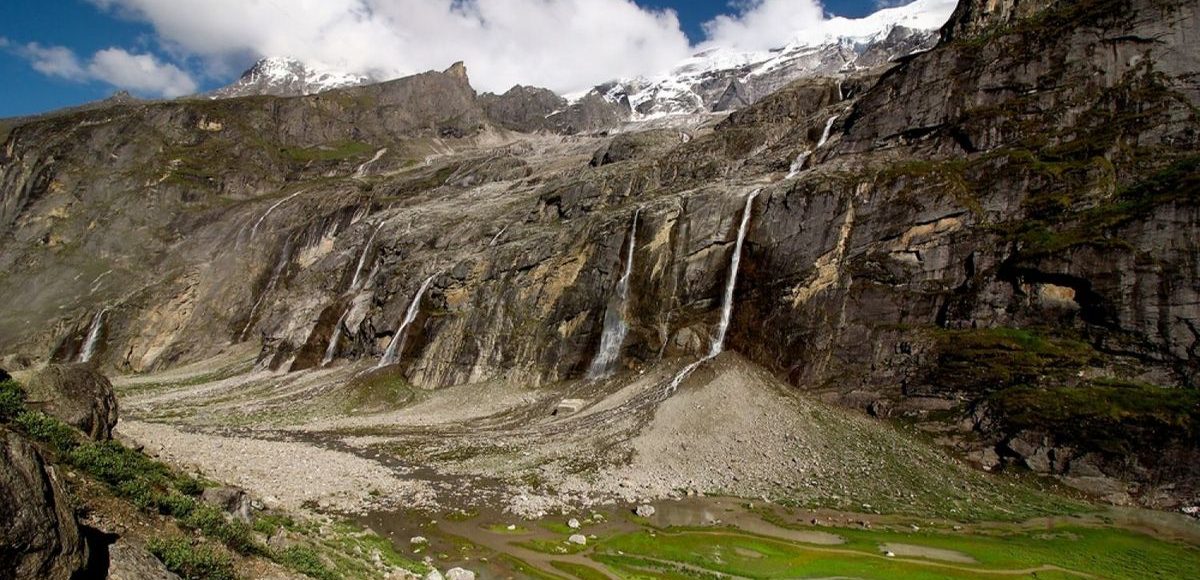 Satopanth Lake Trek